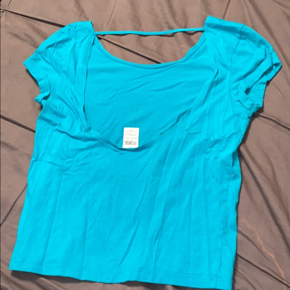 Pink open back t shirt ! Super cute on!